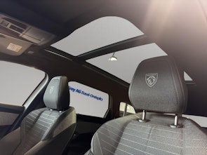 Vehicle image PEUGEOT 5008 1.6 PHEV GT