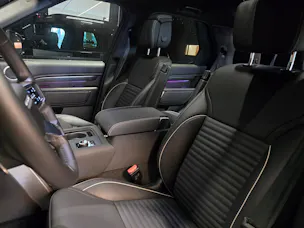 Land Rover Discovery 3.0 D I6 300 Metropolitan Edition