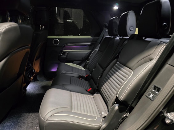 Vehicle image 5 Vehicle image 5