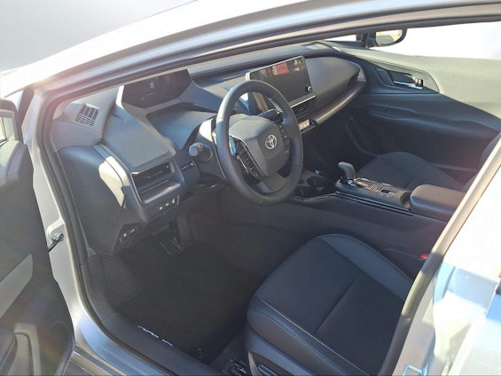 Vehicle image 7 Vehicle image 7