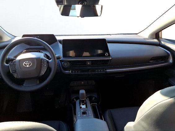 Vehicle image 6 Vehicle image 6