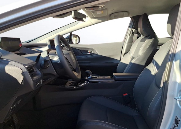 Vehicle image 8 Vehicle image 8