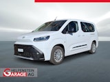 First vehicle image