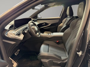 Vehicle image PEUGEOT 5008 1.6 PHEV GT