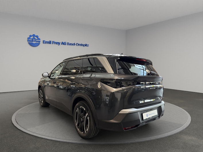 Vehicle image PEUGEOT 5008