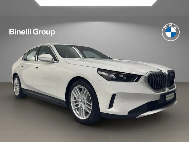 BMW i5 eDrive40