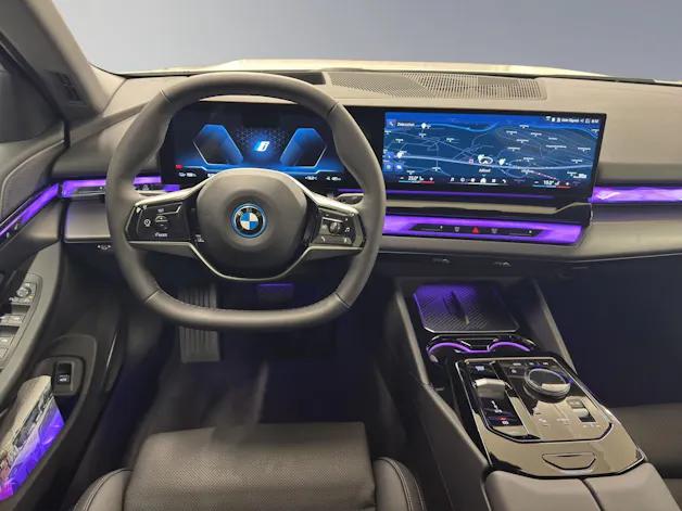BMW i5 eDrive40