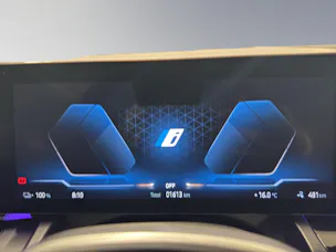 BMW i5 eDrive40