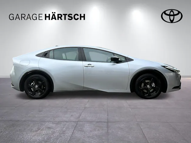 Toyota Prius 2.0 Plug-In-Hybrid Style