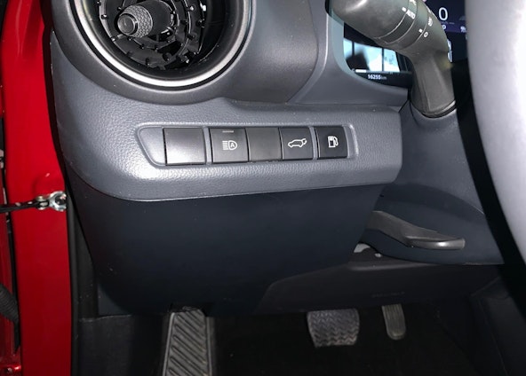 Vehicle image 5 Vehicle image 5