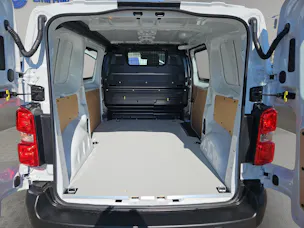 Peugeot Expert Kaw. Standard 2.0 BlueHDi 145 S/S