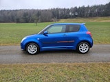 First vehicle image