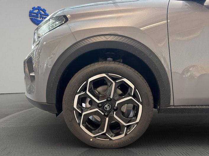 Vehicle image CITROEN ë-C3 VAN