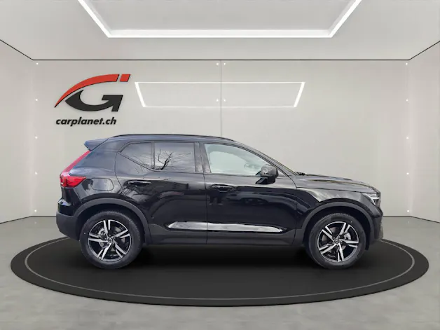 Volvo XC40 2.0 B3 MH Plus Dark