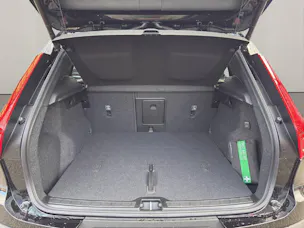 Volvo XC40 2.0 B3 MH Plus Dark