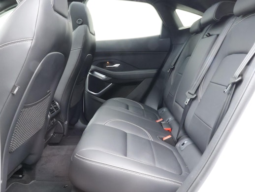 JAGUAR E-Pace 1.5 T 270e R-Dynamic SE AWD 3