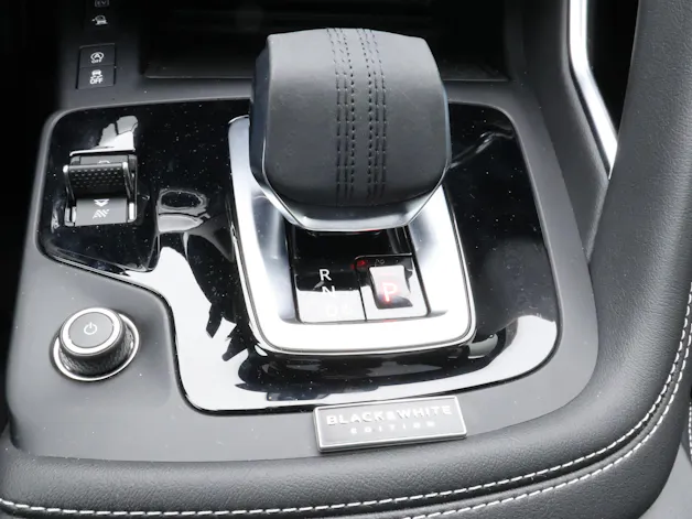 Jaguar E-Pace 1.5 T 270e R-Dynamic SE AWD