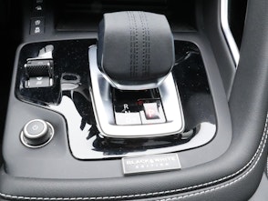 Vehicle image JAGUAR E-Pace 1.5 T 270e R-Dynamic SE AWD