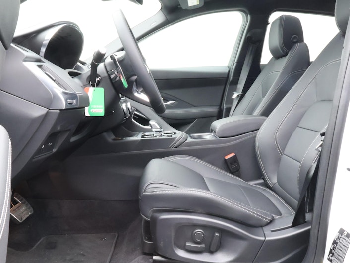 Vehicle image JAGUAR E-PACE