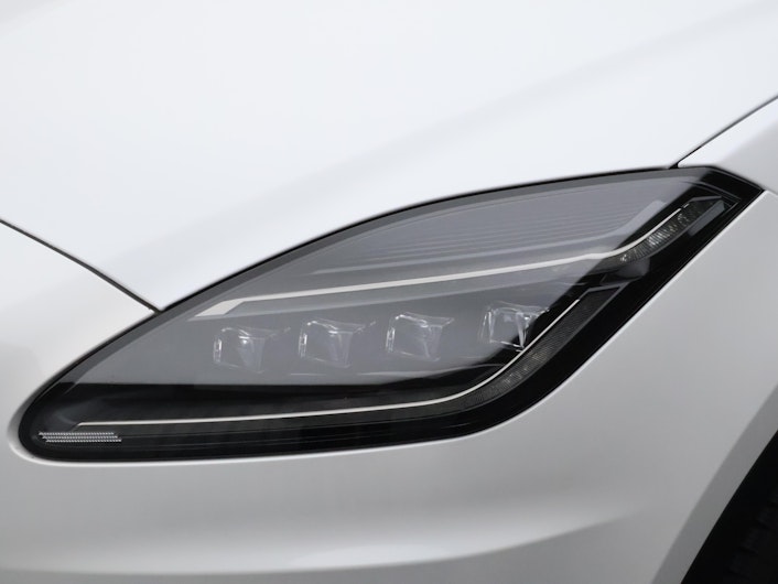 Vehicle image JAGUAR E-PACE