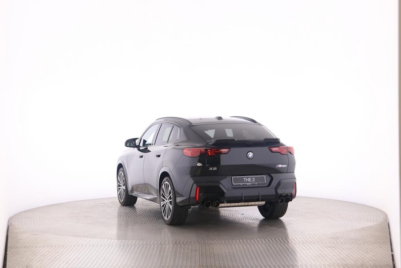 Vehicle image BMW X2