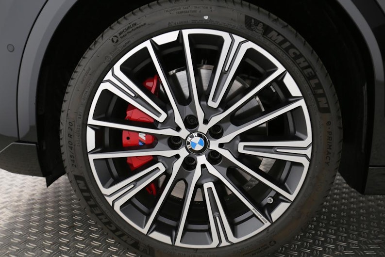 Vehicle image BMW X2