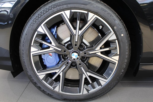 BMW 120i 3