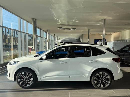 FORD Kuga 2.5 Plug-in Hybrid ST-Line X 3