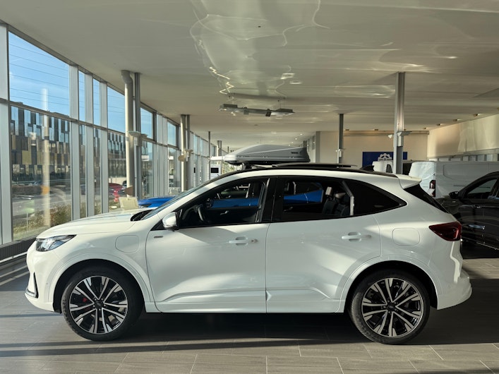 Vehicle image FORD KUGA