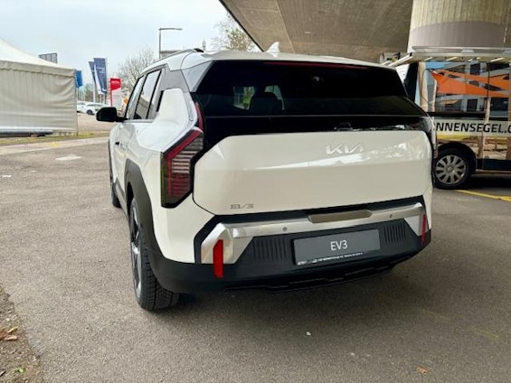 Vehicle image 5 Vehicle image 5