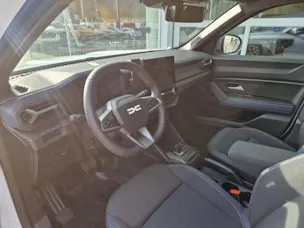 Dacia ALL-NEW DUSTER Expression HYBRID 140