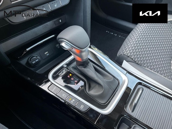 Vehicle image 11 Vehicle image 11