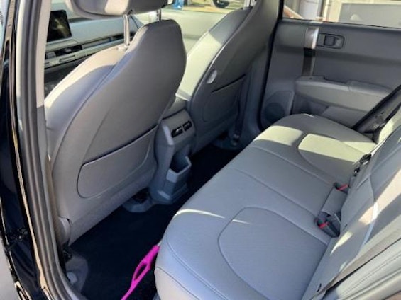 Vehicle image 5 Vehicle image 5