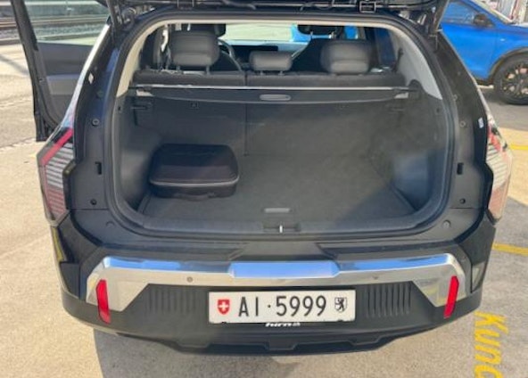 Vehicle image 3 Vehicle image 3