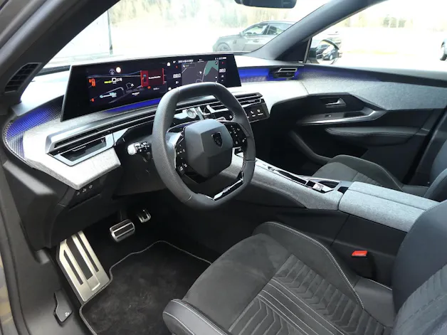 Peugeot 3008 E-GT 213 PS