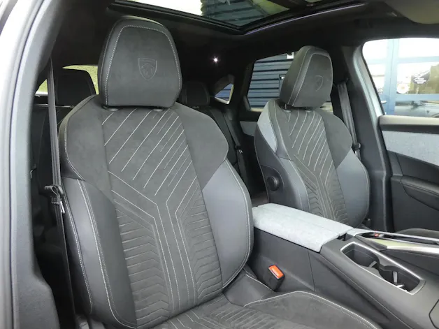 Peugeot 3008 E-GT 213 PS