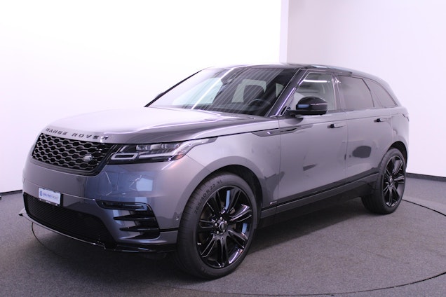 First vehicle image