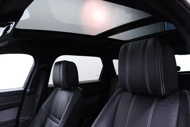 Land Rover Range Rover Velar 2.0 T 300 R-Dynamic HSE *LEASING 1.99%*