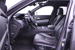Vehicle image LAND ROVER Range Rover Velar 2.0 T 300 R-Dynamic HSE