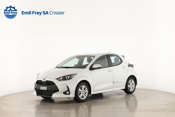 First vehicle image