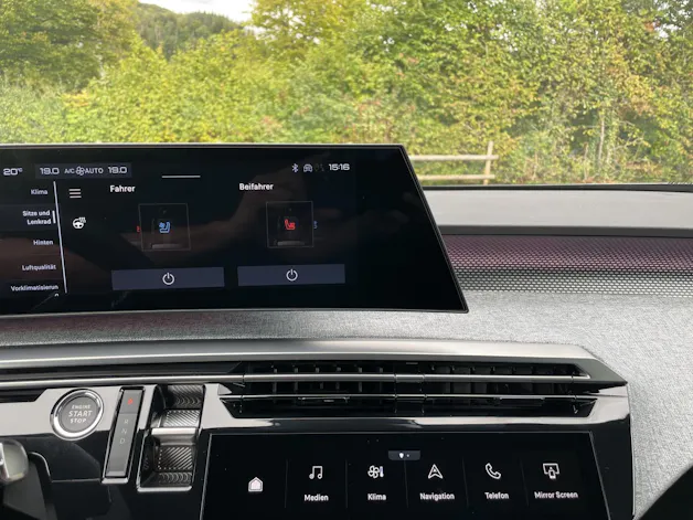 Peugeot 5008 e-GT