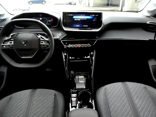Peugeot 208 1.2 Hybrid Allure