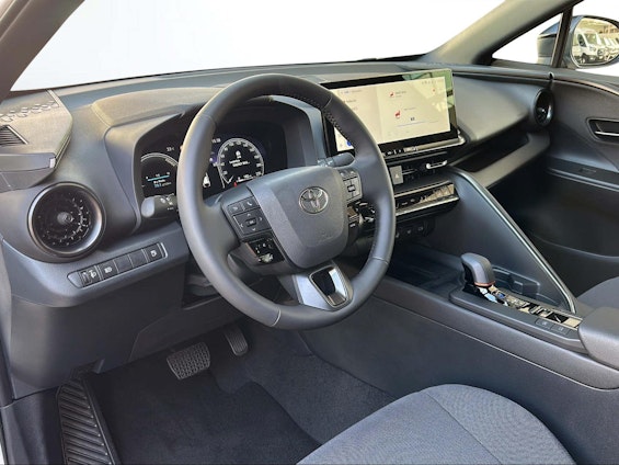 Vehicle image 10 Vehicle image 10