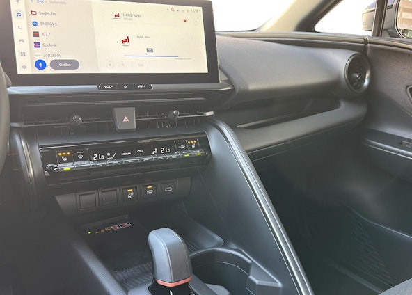 Vehicle image 12 Vehicle image 12