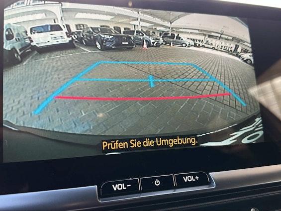 Vehicle image 29 Vehicle image 29