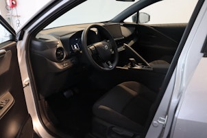 Vehicle image TOYOTA C-HR 2.0 PHEV Swiss Edition