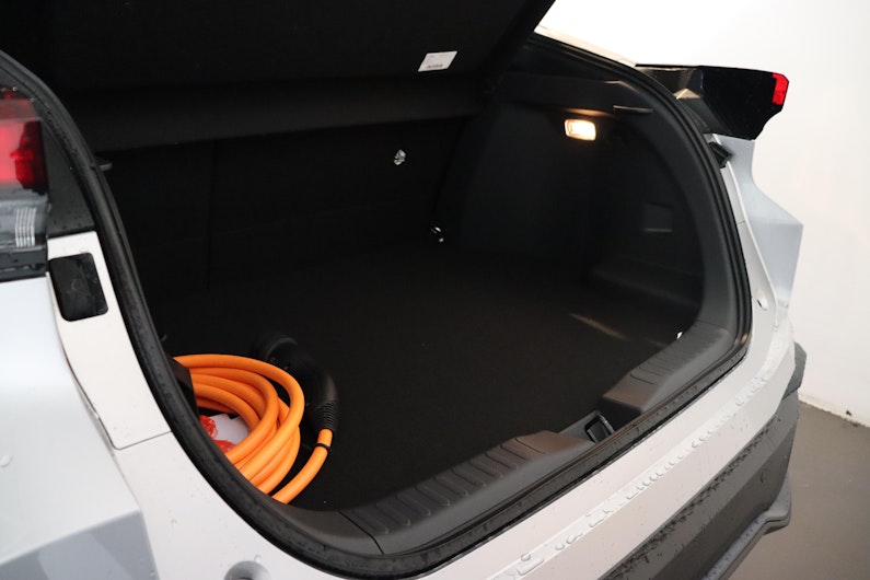 Vehicle image TOYOTA C-HR