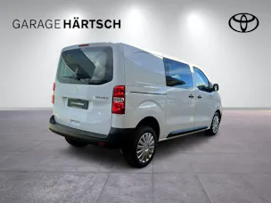 Toyota PROACE Van L1 2.0 D Advanced