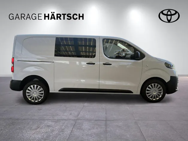 Toyota PROACE Van L1 2.0 D Advanced