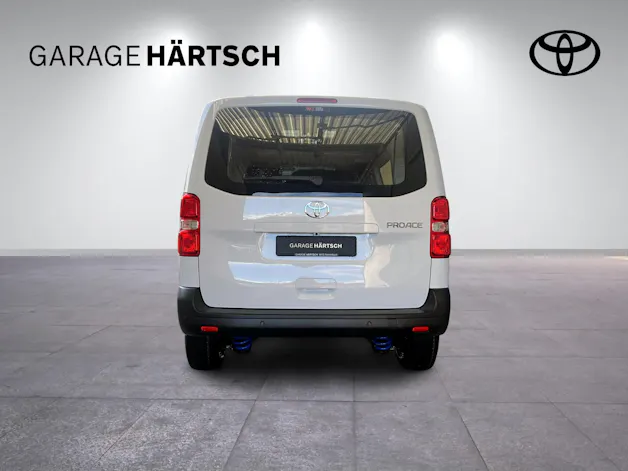 Toyota PROACE Van L1 2.0 D Advanced